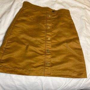Tan suede miniskirt from H&M